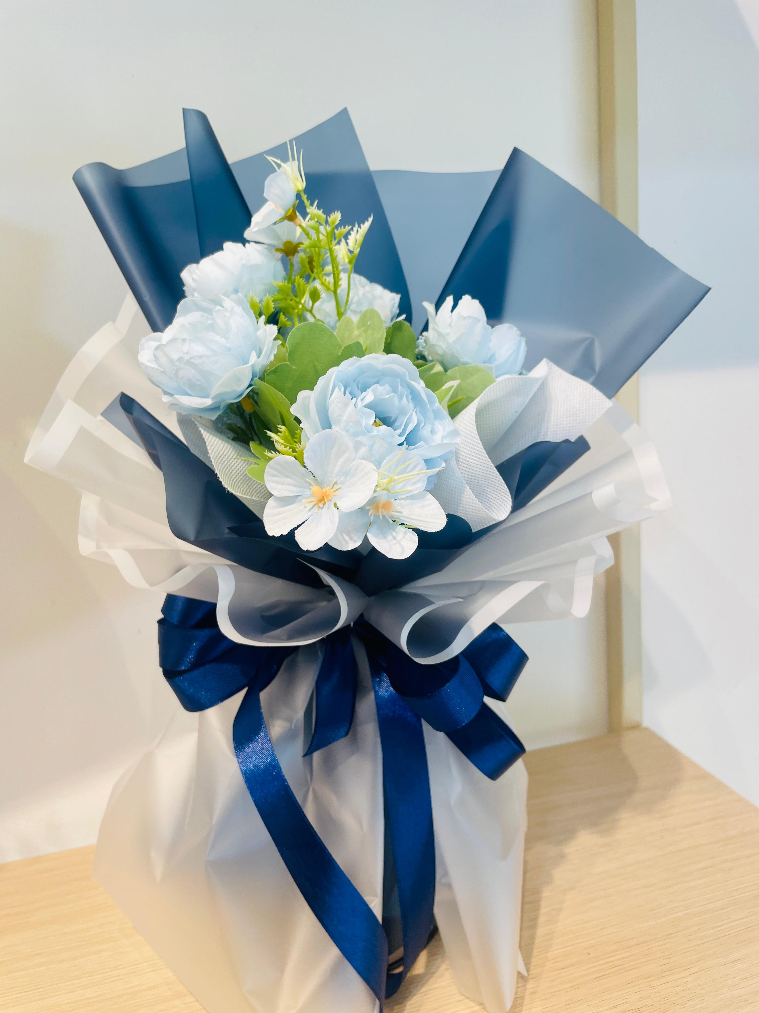 Soft Blue Wrap Navy